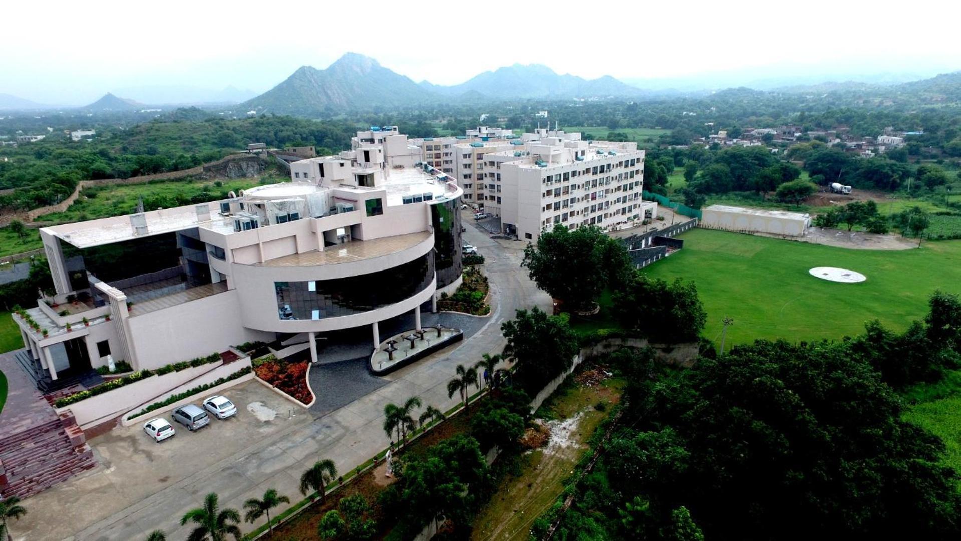 Spectrum Resort, Spa & Residences Udaipur Eksteriør bilde